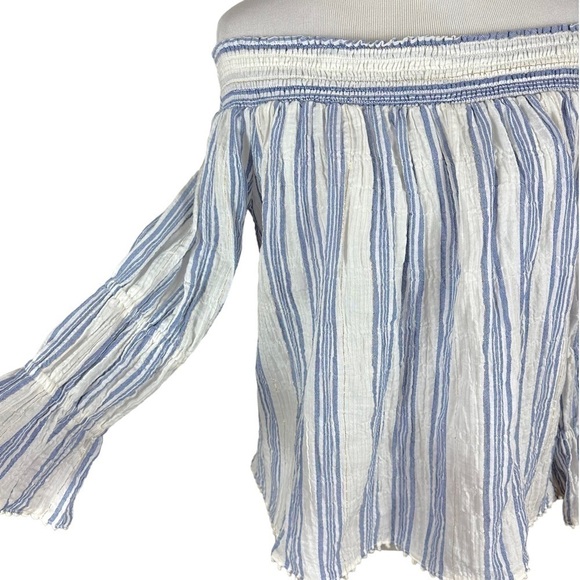 LoveShackFancy Daisy Off the Shoulder Crop Top
Blouse Size XS Pom Pom Hem - Picture 10 of 15